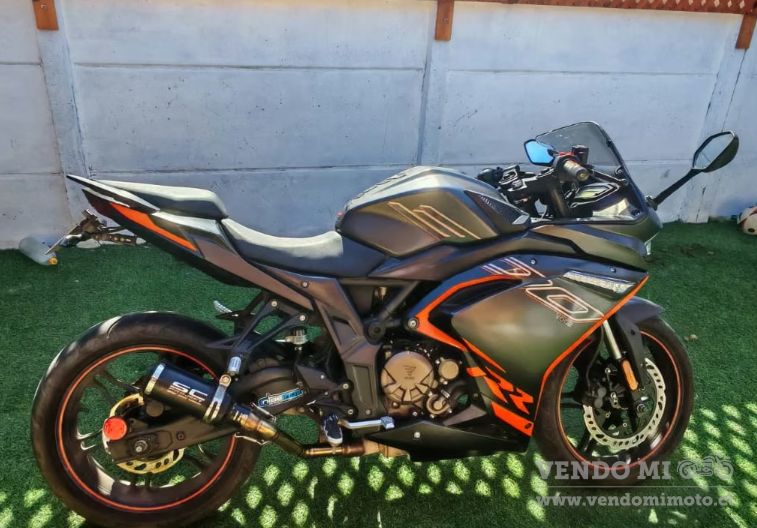 Fotografía 2 de Voge Voge 300rr 2022