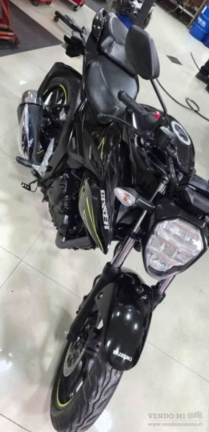 Fotografía 2 de Suzuki Gixxer 150 Fi 2025